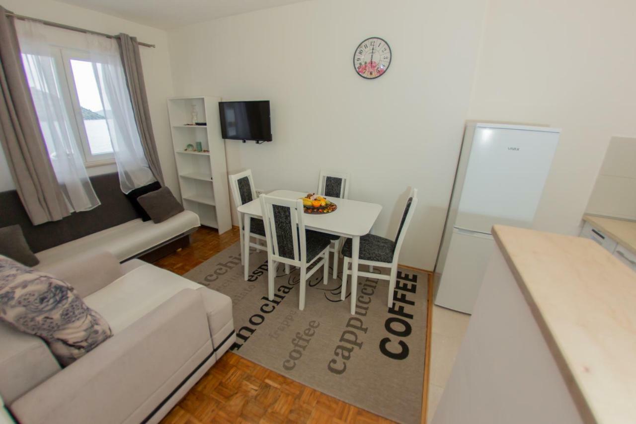 Apartmani Sunset Rogotin Zewnętrze zdjęcie